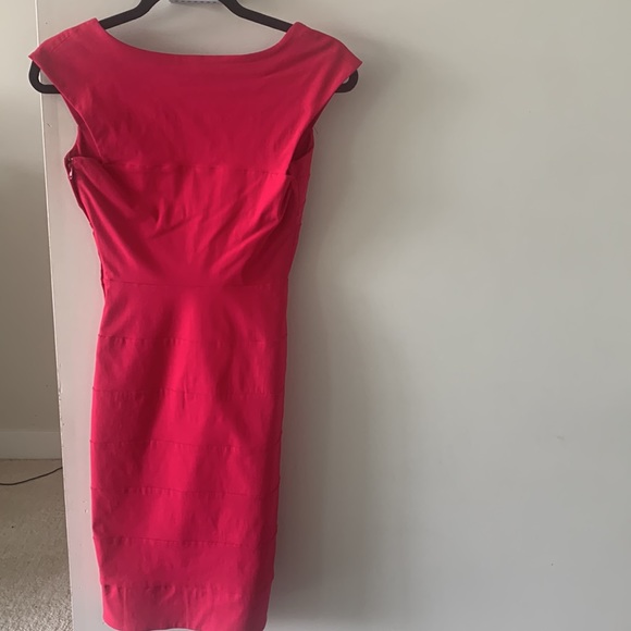 Fuchsia ribbed dress - Picture 2 of 6